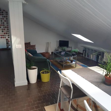 Apartamento En Vivienda Unifamiliar, Con Posibilidad De Plaza De Garaje Apartment Santiago de Compostela Luaran gambar