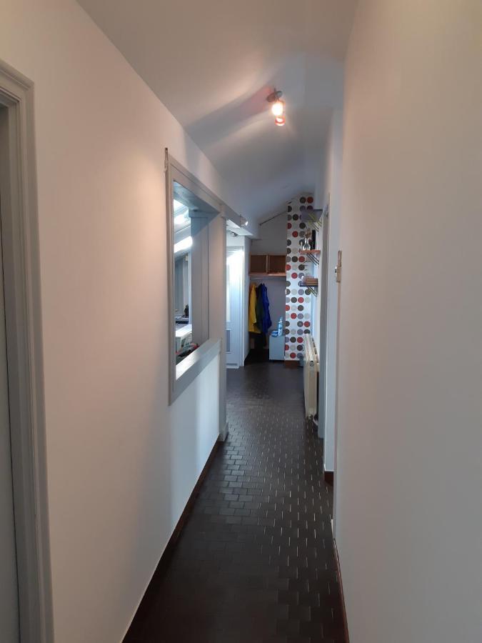 Apartamento En Vivienda Unifamiliar, Con Posibilidad De Plaza De Garaje Apartment Santiago de Compostela Luaran gambar