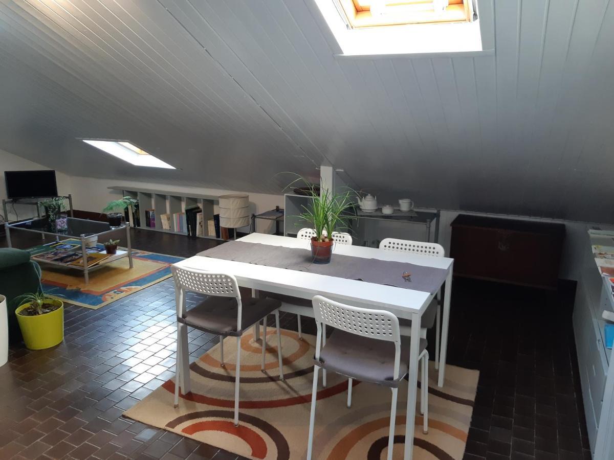Apartamento En Vivienda Unifamiliar, Con Posibilidad De Plaza De Garaje Apartment Santiago de Compostela Luaran gambar