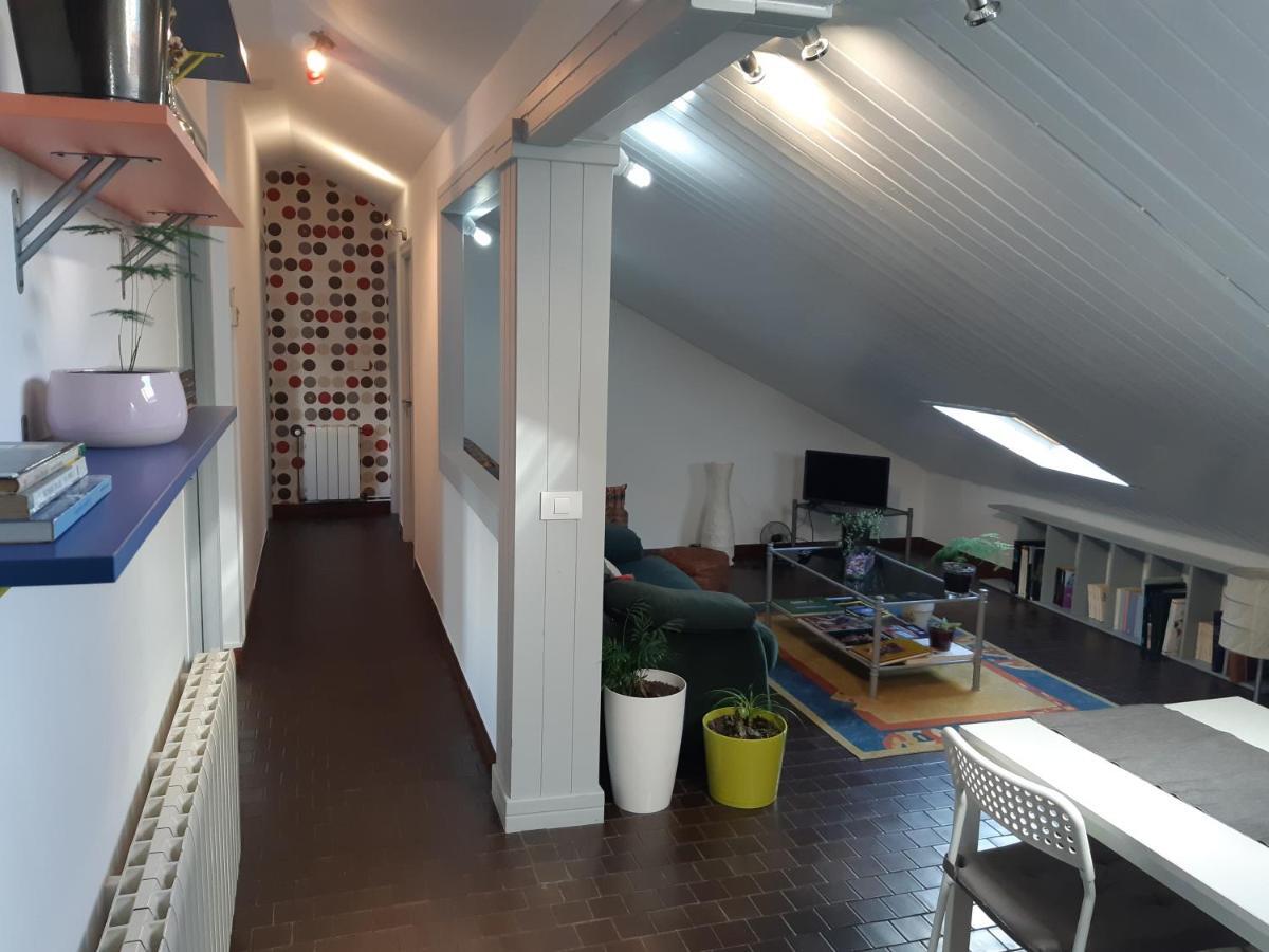 Apartamento En Vivienda Unifamiliar, Con Posibilidad De Plaza De Garaje Apartment Santiago de Compostela Luaran gambar